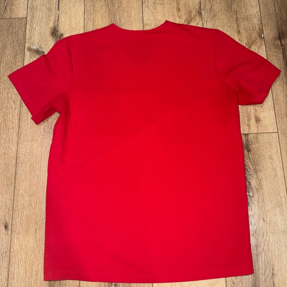 FIGS Leon Three-Pocket Scrub Top Red Size Small - Picture 4 of 5